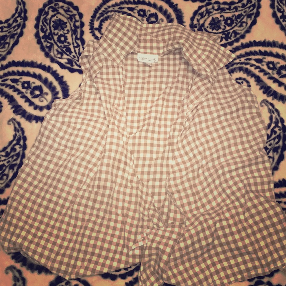 Cold water Creek size Large plaid shirt never worn